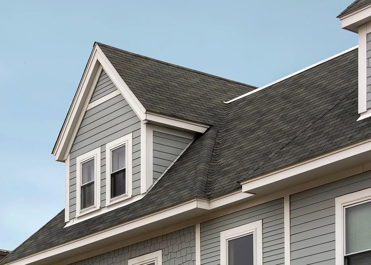 House & exterior washing shown on Apple Roof Cleaning’s website